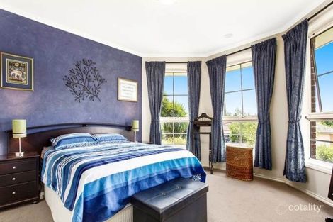 Property photo of 66 Jarryd Crescent Berwick VIC 3806