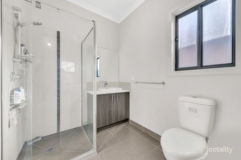 Property photo of 6 Hub Street Werribee VIC 3030