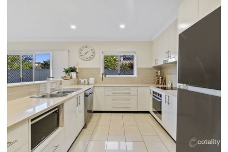 Property photo of 2/83 Tahiti Avenue Palm Beach QLD 4221