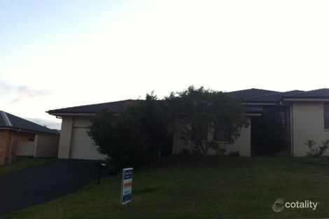 1/52 Clayton Cres, Rutherford, NSW 2320