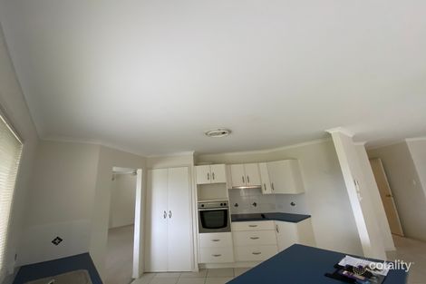 2 Petrie Ct, Southside, QLD 4570