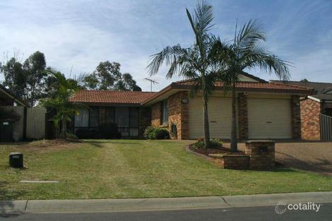 Property photo of 5 Ancura Court Wattle Grove NSW 2173
