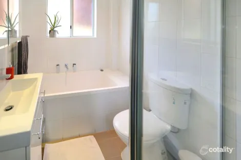 Property photo of 10/207 Waterloo Road Marsfield NSW 2122