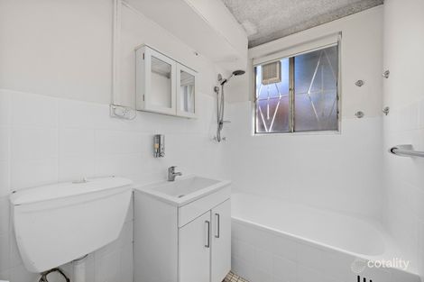 Property photo of 1/36 Uriarra Road Queanbeyan NSW 2620
