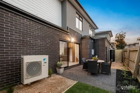 Property photo of 137 Porter Road Heidelberg Heights VIC 3081