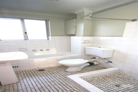 Property photo of 9/28-34 Station Street West Ryde NSW 2114