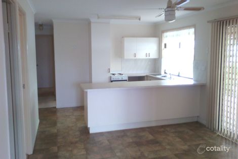 85 Alexander St, Torquay, QLD 4655