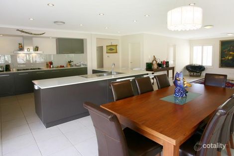 Property photo of 27 Stringybark Drive Molendinar QLD 4214
