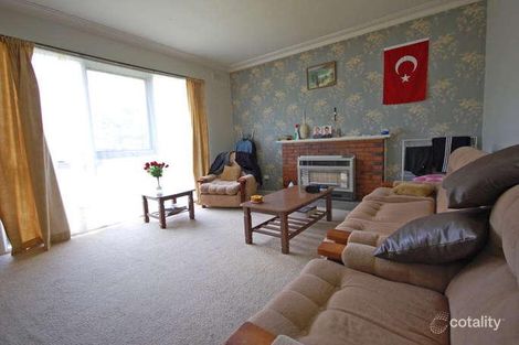 Property photo of 38 Bloomfield Road Noble Park VIC 3174