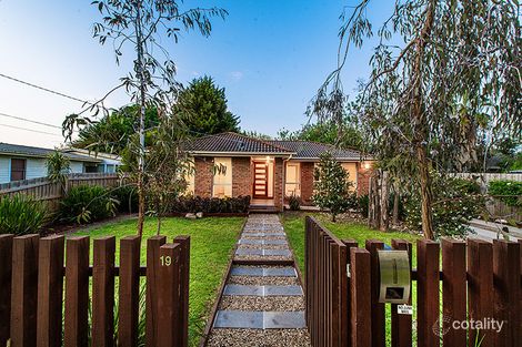 Property photo of 19 Latrobe Street Cranbourne VIC 3977