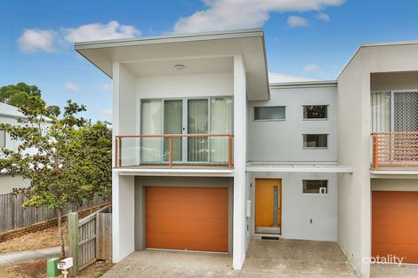 Property photo of 17 Grandis Close Wakerley QLD 4154