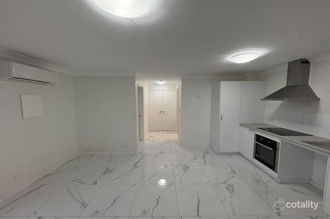 Property photo of 4/10 Whitlock Road Queens Park WA 6107