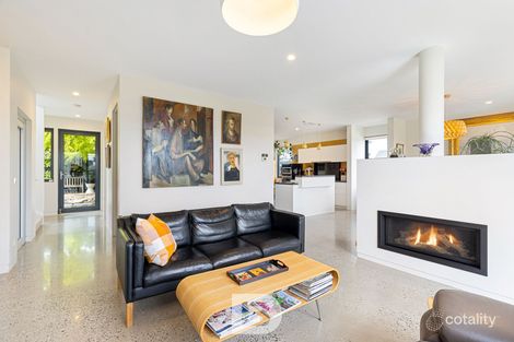 Property photo of 23 Stern Way New Gisborne VIC 3438