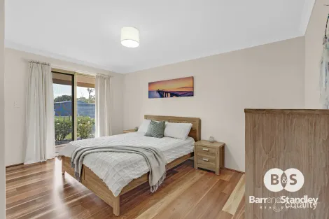 Property photo of 64 Thornton Drive Uduc WA 6220