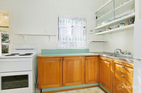 Property photo of 6 Bassett Street Fairy Meadow NSW 2519