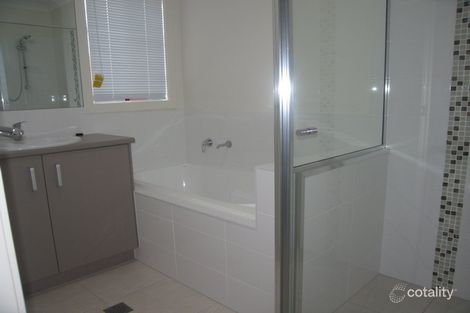 Property photo of 2/46 Superior Boulevard Andergrove QLD 4740