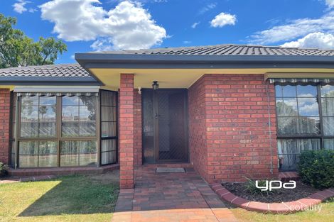1/2 Cornish St, Sunbury, VIC 3429