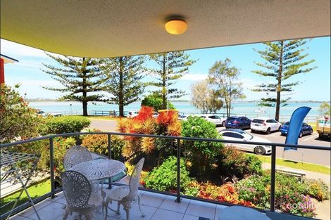 Property photo of 2/86 Esplanade Golden Beach QLD 4551