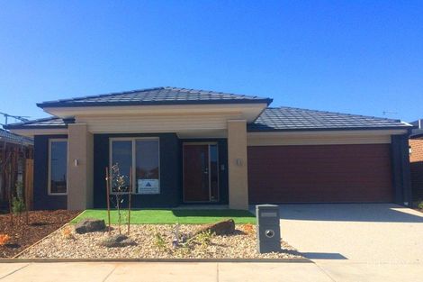 15 Kingscliff Ave, Armstrong Creek, VIC 3217