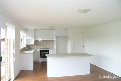 Property photo of 20 Crampton Crescent Mill Park VIC 3082