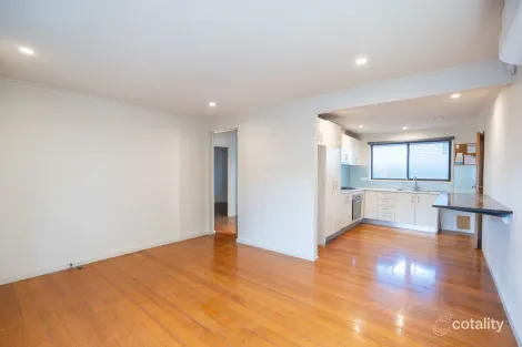 Property photo of 2/11 New Street South Kingsville VIC 3015