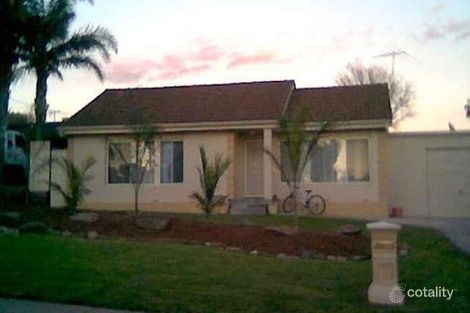 Property photo of 18 Yangara Road O'Sullivan Beach SA 5166