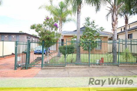 Property photo of 30 Keneally Crescent Edensor Park NSW 2176