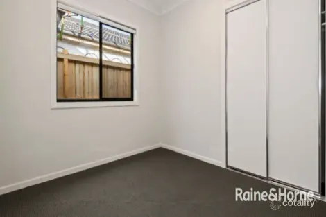 Property photo of 47 Surround Drive Mambourin VIC 3024