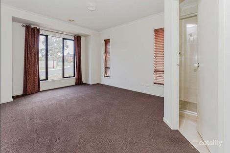 Property photo of 48 Jade Crescent Wyndham Vale VIC 3024