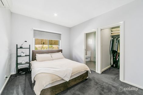 Property photo of 2/27 Ross Road Crestwood NSW 2620