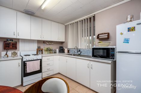 Property photo of 6 Dallas Crescent Wanneroo WA 6065