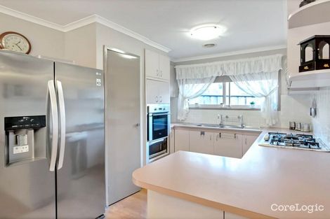 Property photo of 9 Kiandra Mews Hampton Park VIC 3976