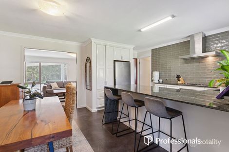Property photo of 15 Phillip Grove Kalamunda WA 6076