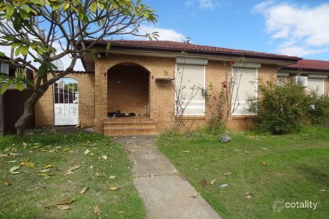 29 Caulfield Cres, St Johns Park, NSW 2176