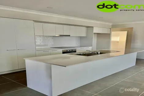 Property photo of 6 Quintero Close Heddon Greta NSW 2321