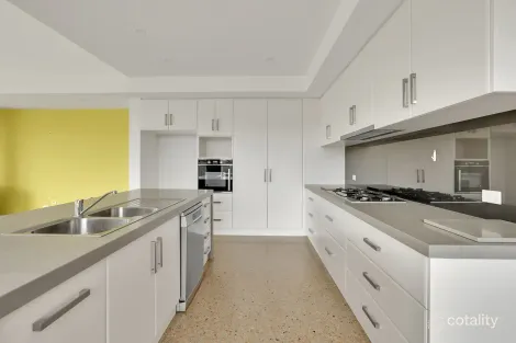 Property photo of 6A Maria Place Eastwood VIC 3875