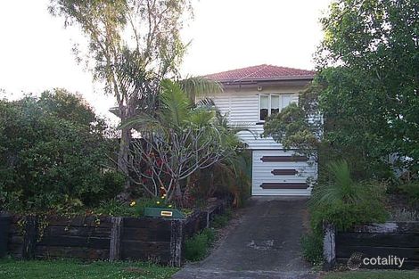 8 Goorama St, Stafford, QLD 4053