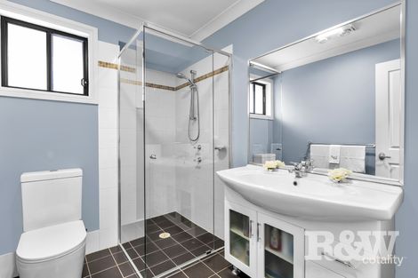Property photo of 82 Governors Way Macquarie Links NSW 2565