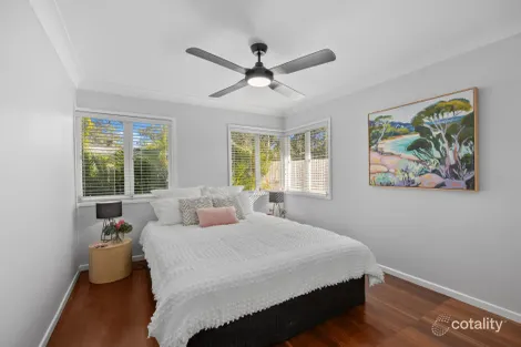 Property photo of 2/71 Oxley Drive Barellan Point QLD 4306