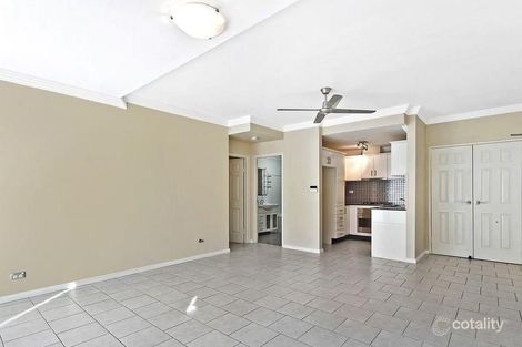 Property photo of 8/187-189 Albany Street Point Frederick NSW 2250