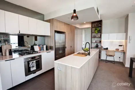 905/2-4 Edmondstone St, South Brisbane, QLD 4101