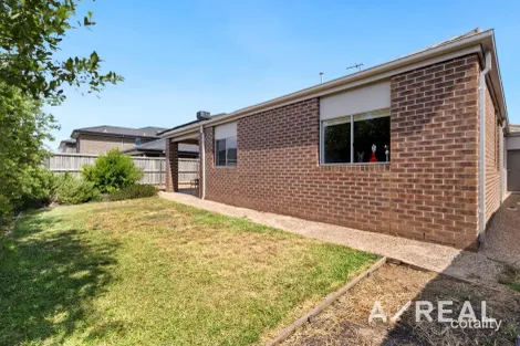 Property photo of 12 Broome Road Point Cook VIC 3030