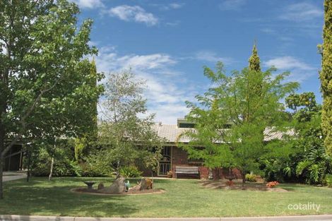 6 Robertson Cres, Redwood Park, SA 5097