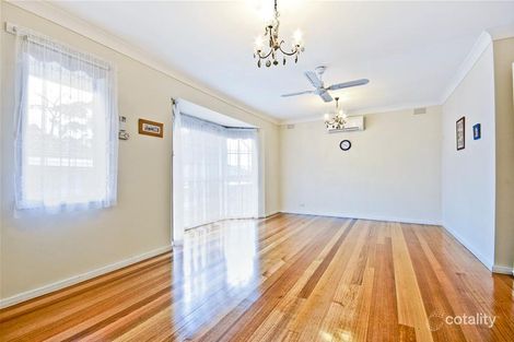 Property photo of 2/8 Wildwood Grove Ringwood VIC 3134