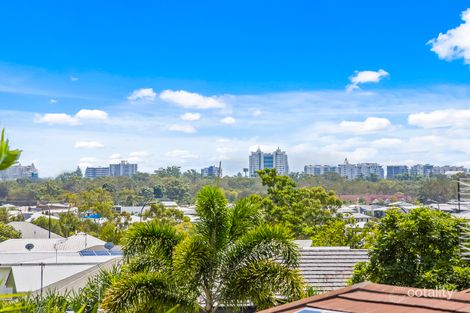 Property photo of 16 Robur Crescent Mountain Creek QLD 4557
