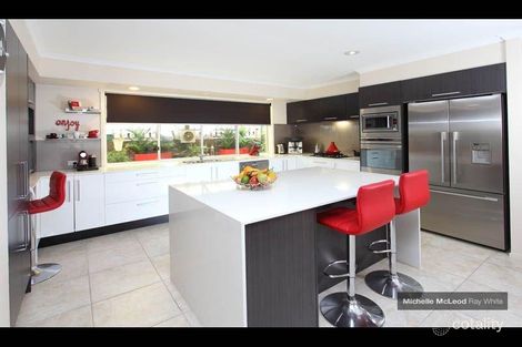 Property photo of 4 Juniper Close Chapel Hill QLD 4069