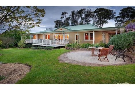 166 Cogdell Lane, Kergunyah, VIC 3691