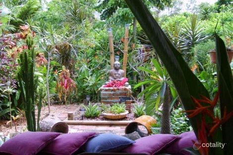 9 Almond St, Holloways Beach, QLD 4878