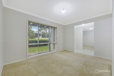 Property photo of 8 Hillsborough Crescent Glenfield NSW 2167