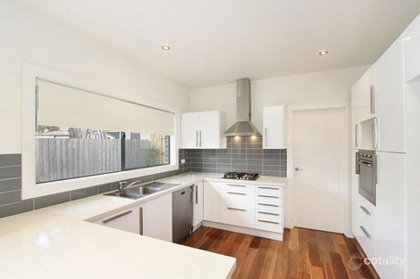 Property photo of 2/5 Ericksen Street Springvale VIC 3171